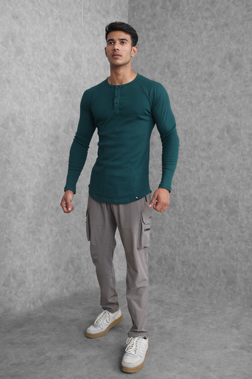 Muscle Up- Ribbed Henley T-shirts - Green