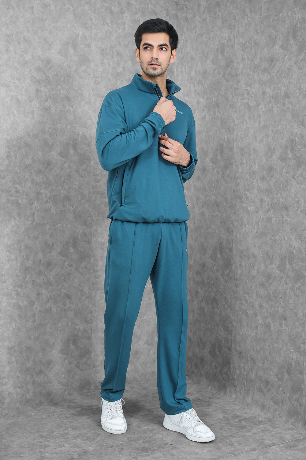 Studio Straight Fit Set- Azure Teal