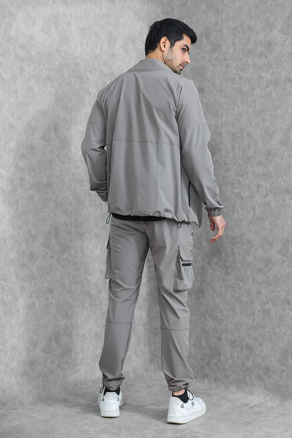 Impact Woven Cargo Tracksuit - Dark Mink