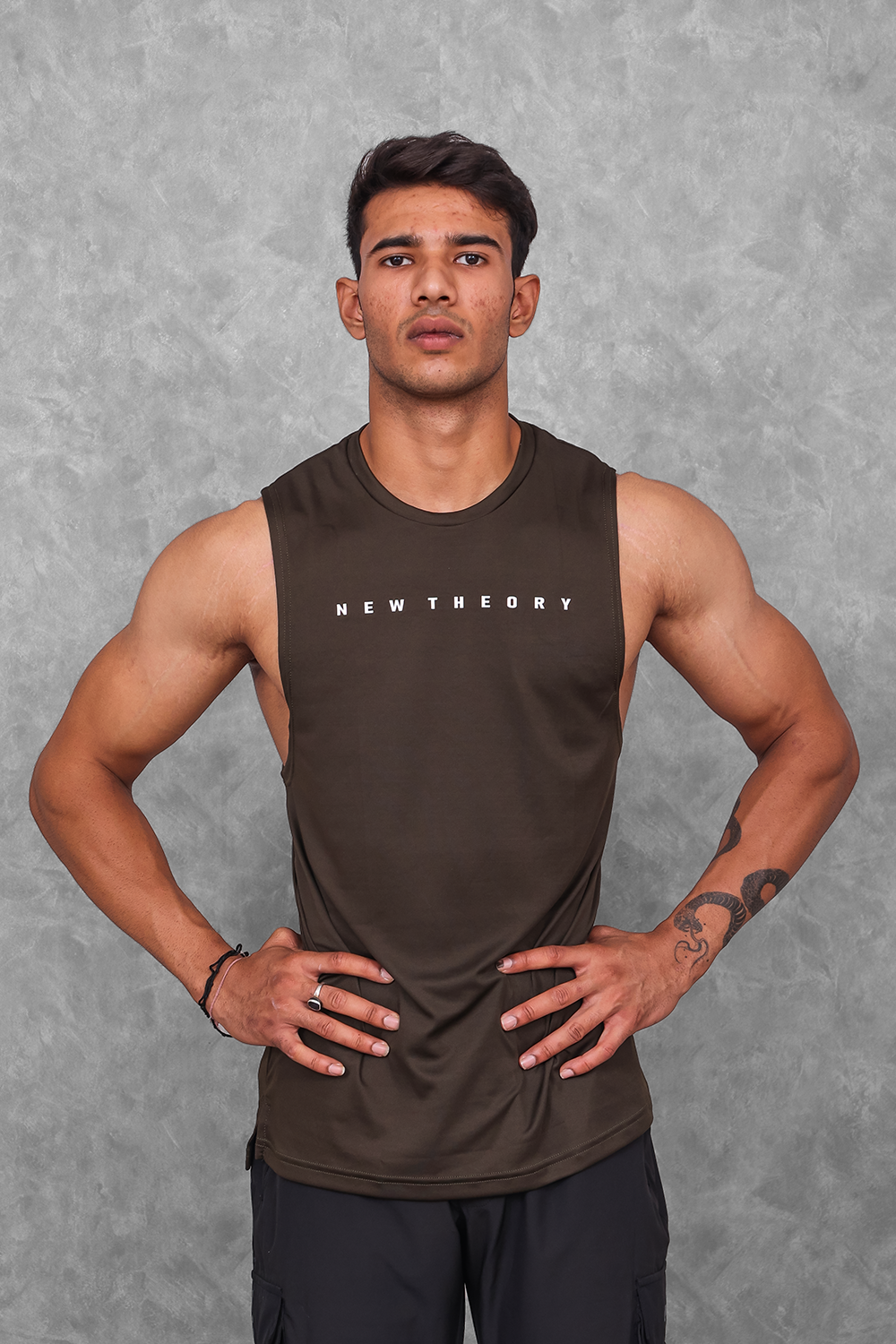 Insignia Tank - Olive