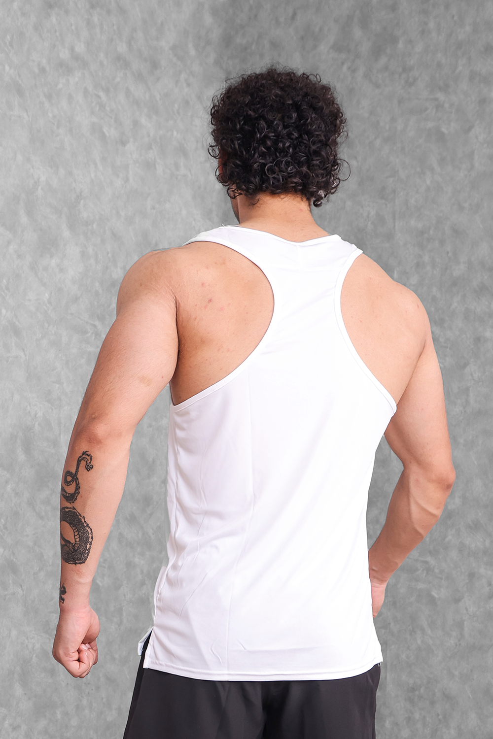 Insignia Stringer - White