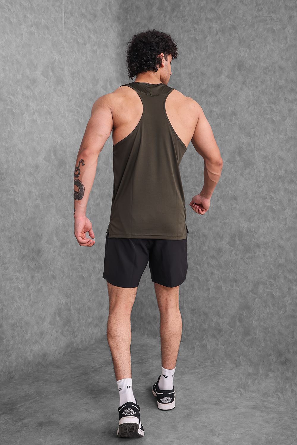 Insignia Stringer - Olive