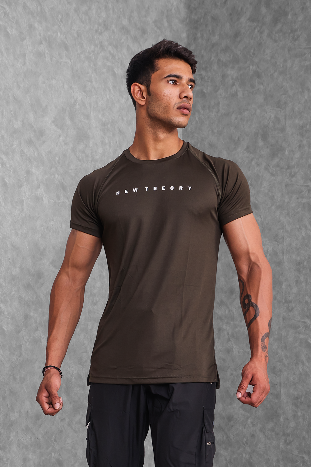 Insignia T-Shirt - Olive