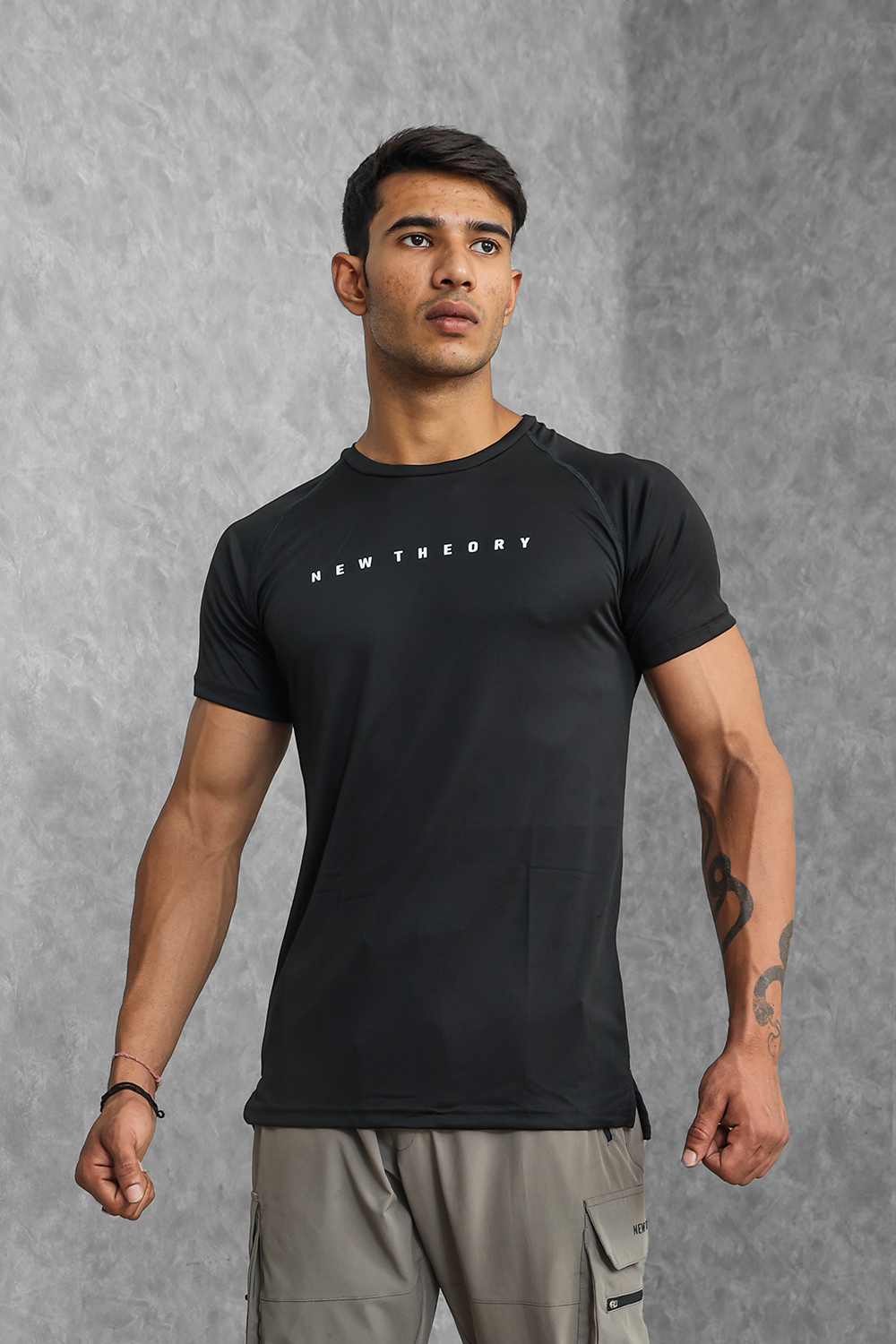 Insignia T-Shirt - Black