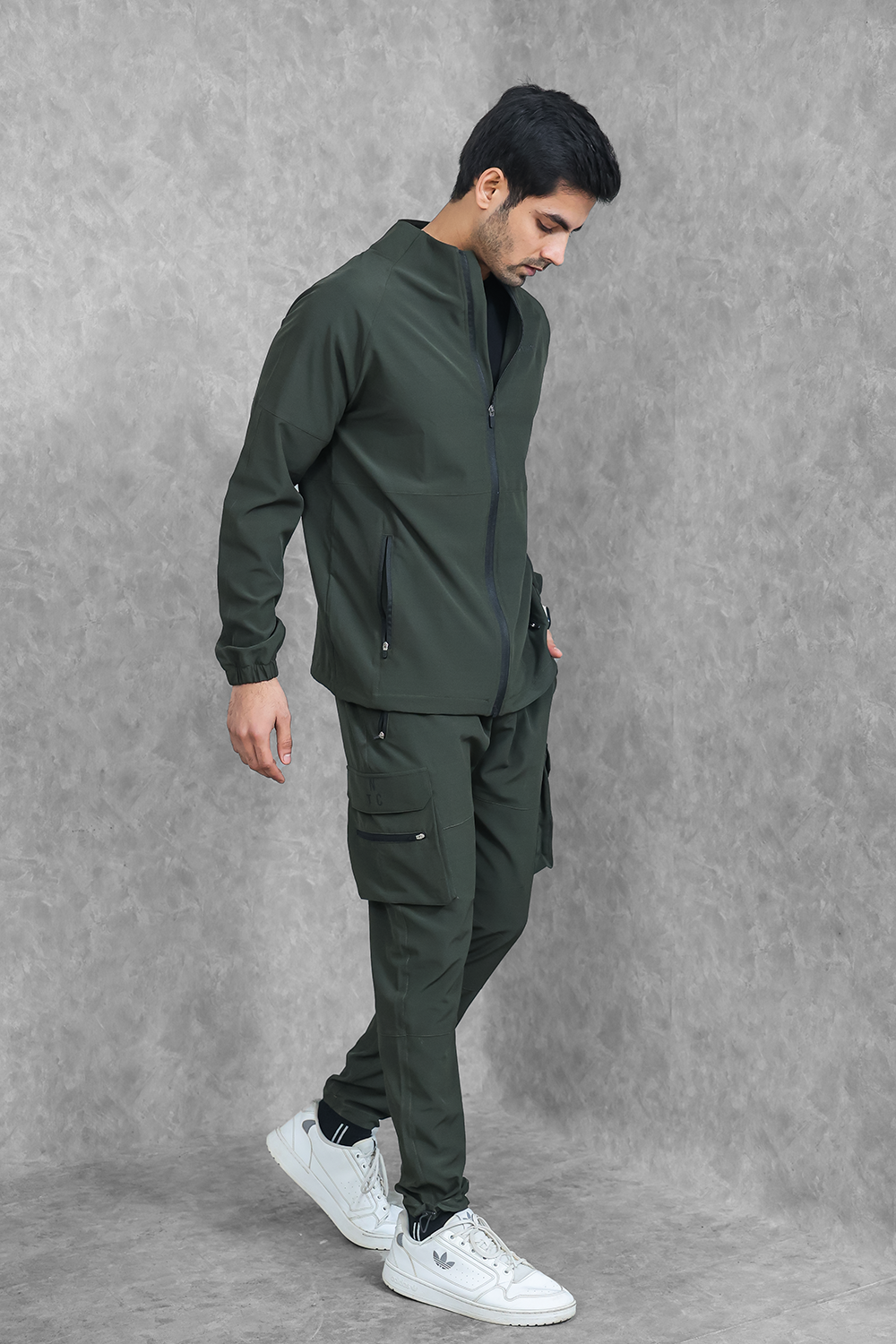 Impact Woven Track Top - Olive