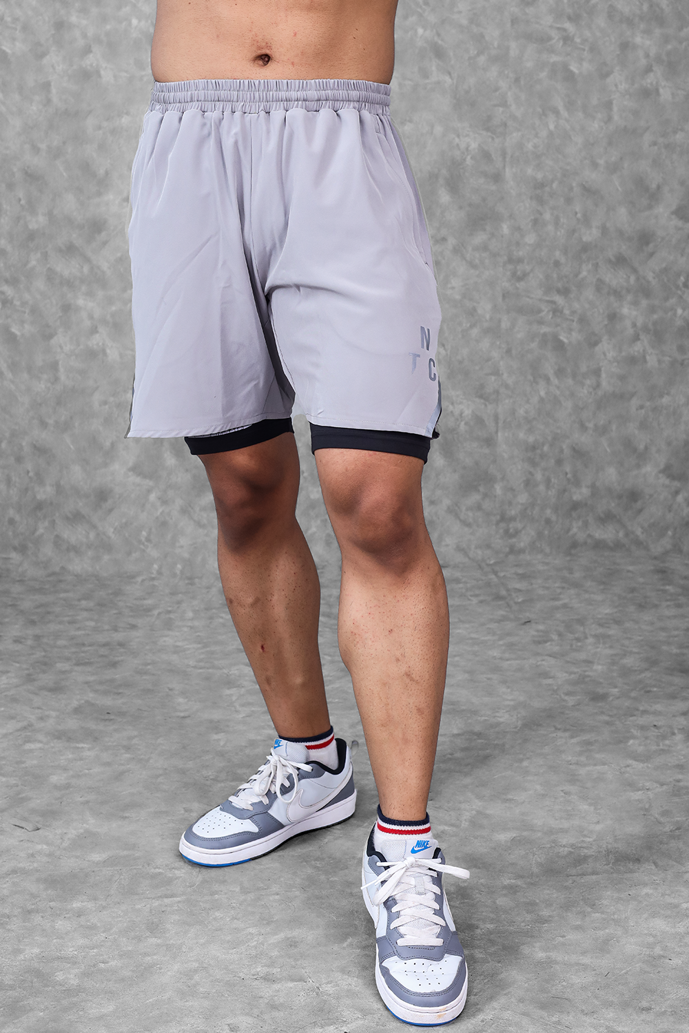 Critical performance Shorts 7 Inch - Grey