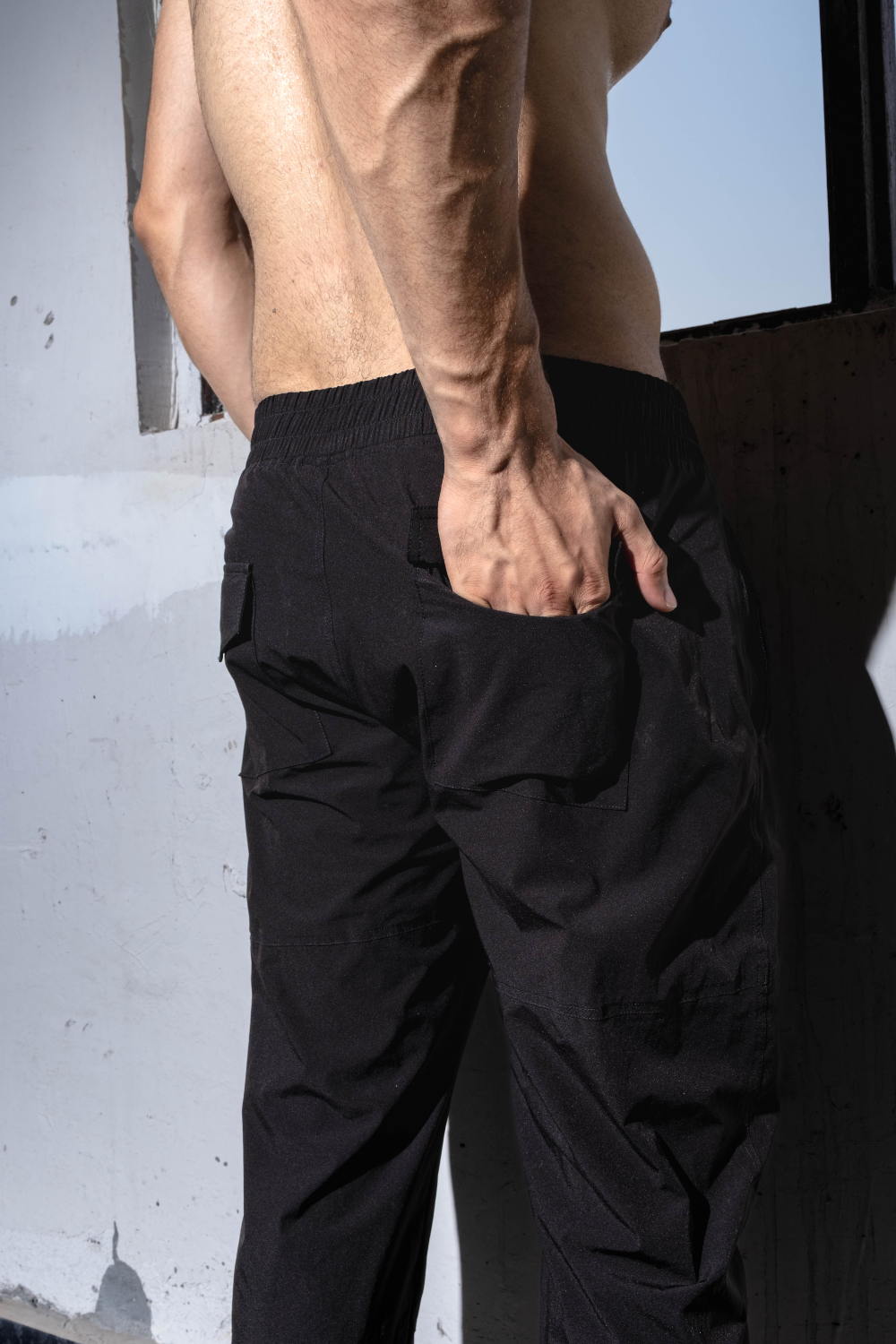 Carbon Straight Leg Pant -Black