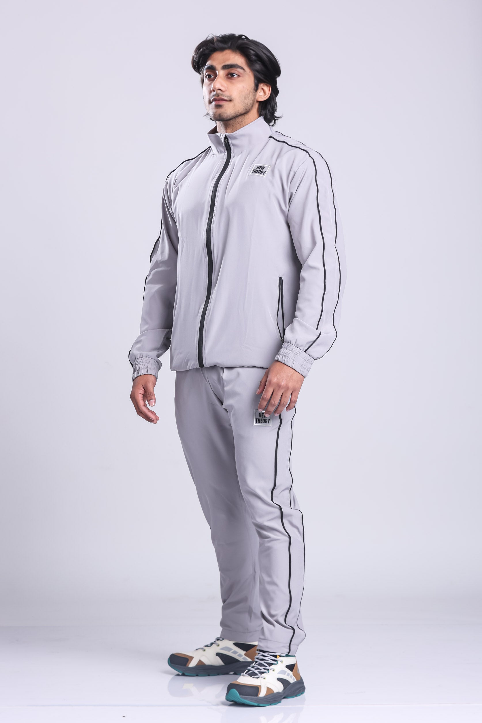 Essential Performance Track pants- Grey