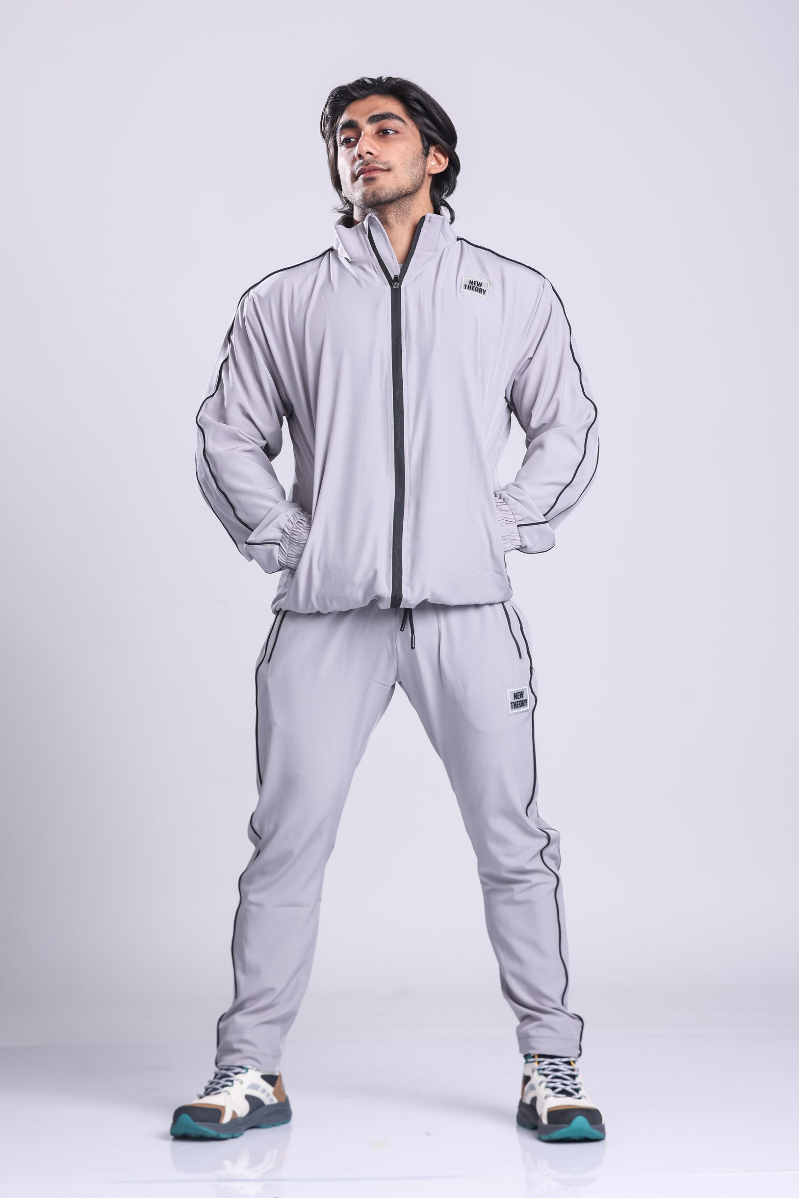 Essential Performance Tracksuit- Grey