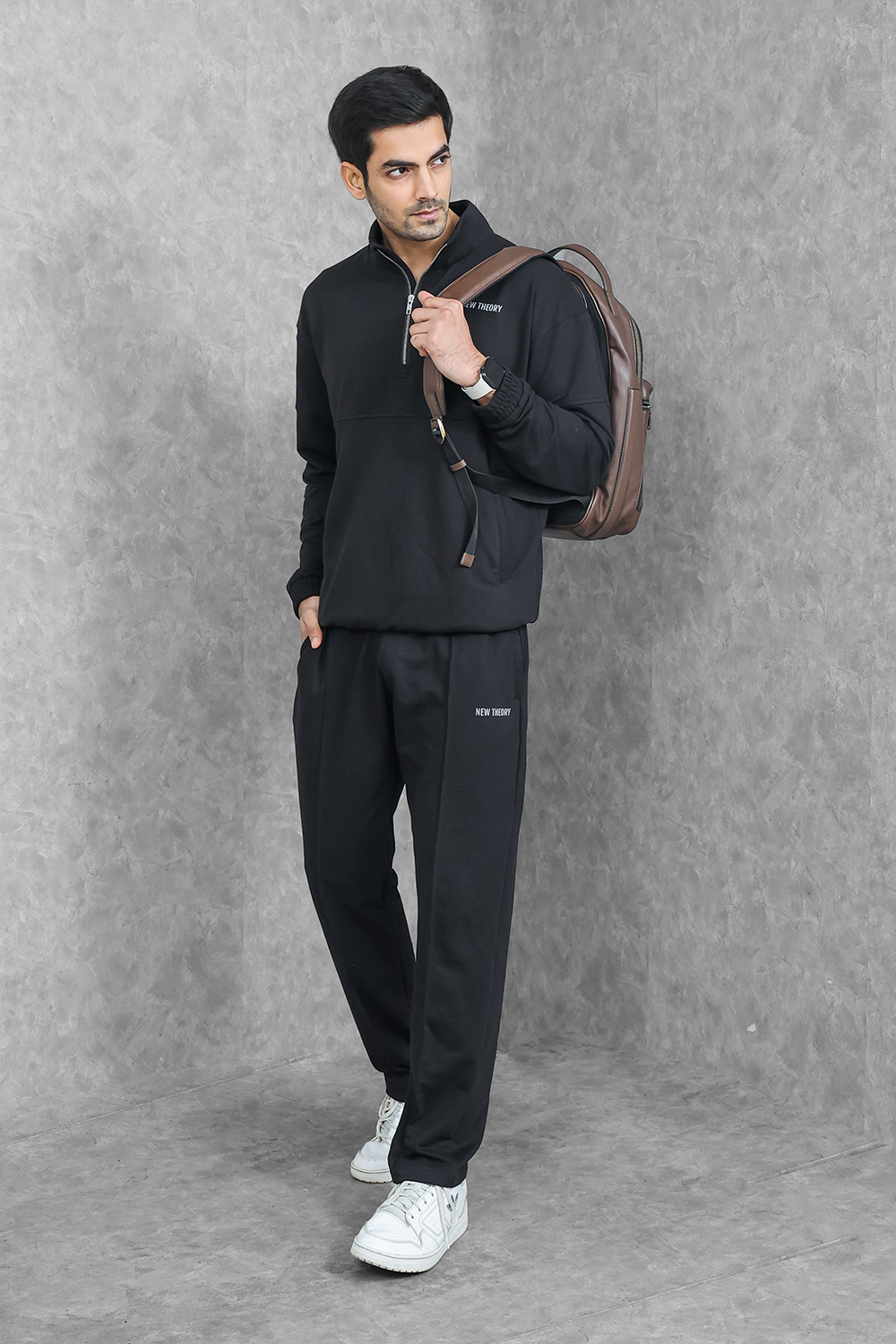 Studio Straight Fit Set- Charcoal Black