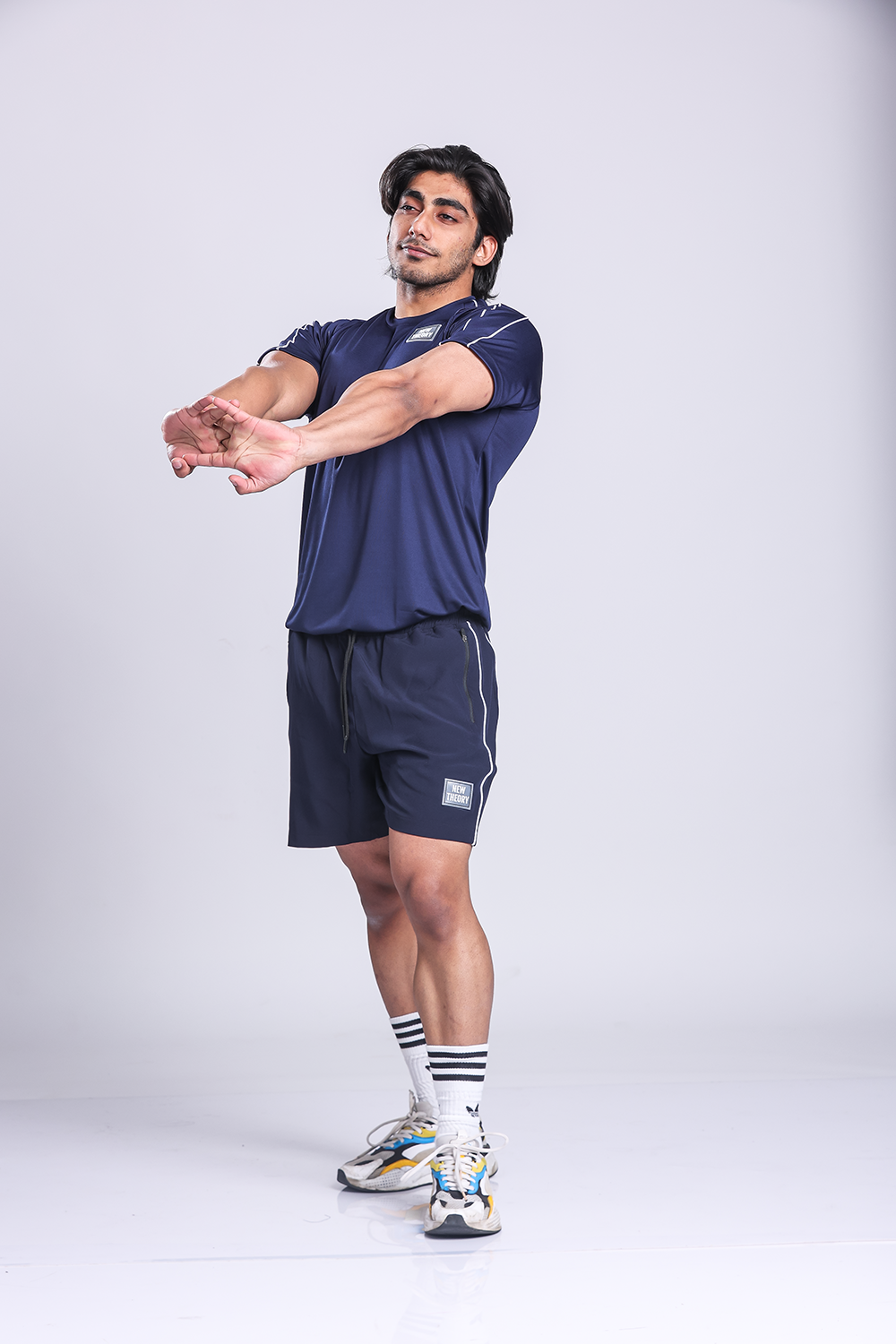 Essential Performance T-shirt- Navy